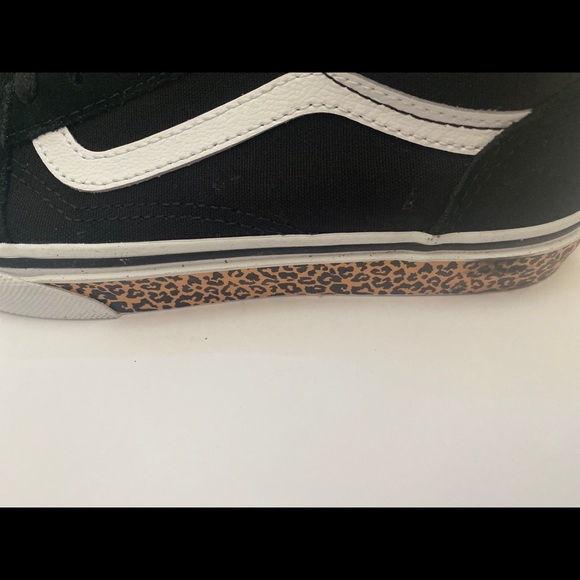 VANS Old Skool with Animal Design - Size 2.5 - Picture 2 of 7